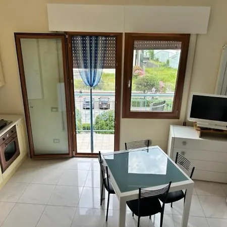 Farmont Elisabetta Seafront House Daire *